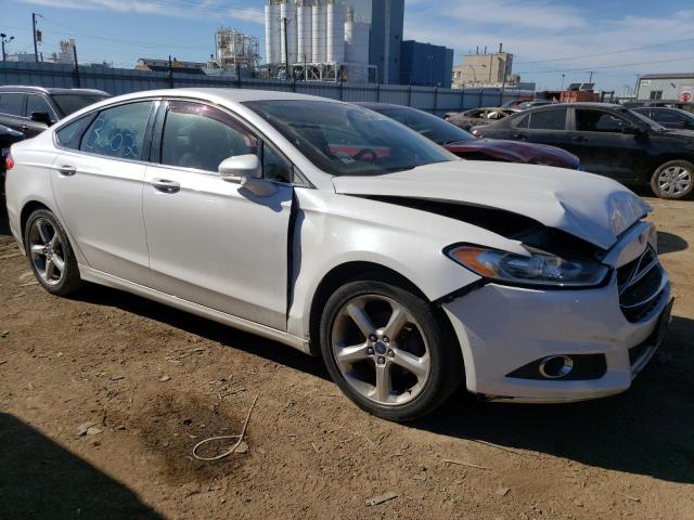 3FA6P0H72FR110652 Ford FUSION SE