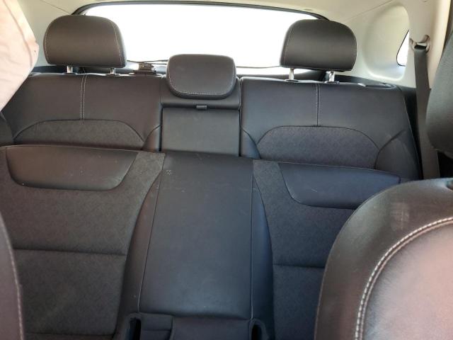 KNDCC3LC6J5156740 KIA NIRO EX