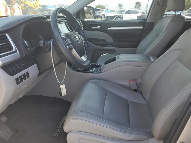 5TDJKRFH0FS123819 Toyota Highlander Xle