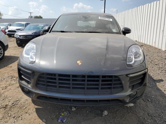 VIN WP1AA2A5XJLB11077 2018 Porsche Macan no.5