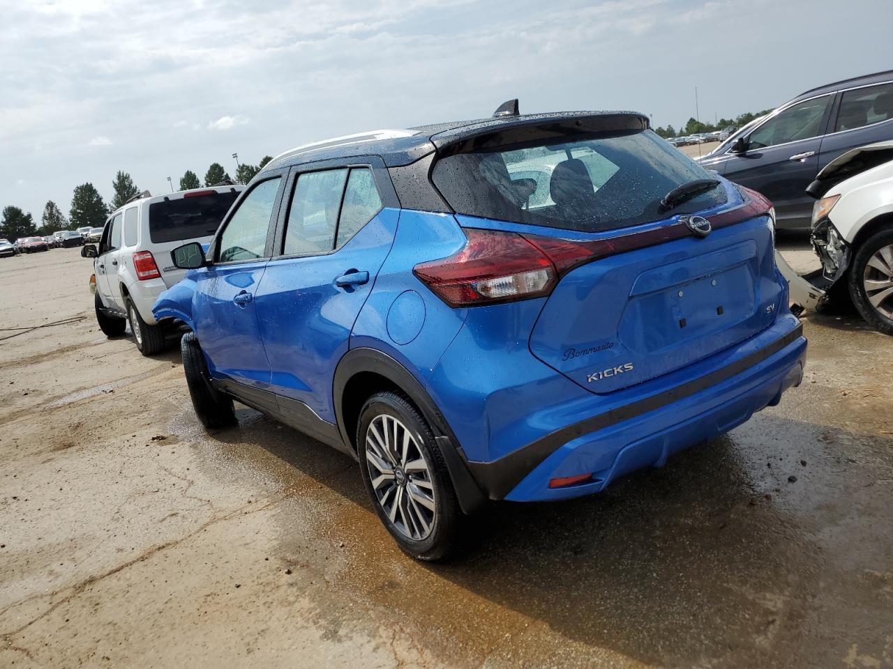 Lot #2373708574 2023 NISSAN KICKS SV