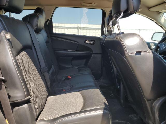 3C4PDCGBXHT556956 Dodge Journey Crossroad
