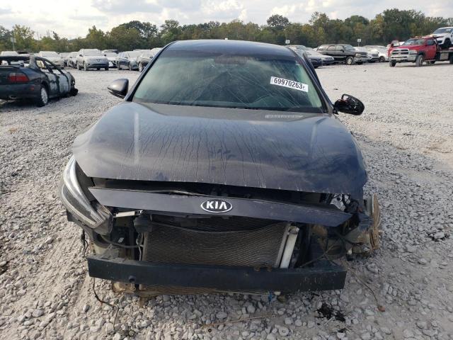 KNALB4J13J5127543 2018 Kia Cadenza Premium