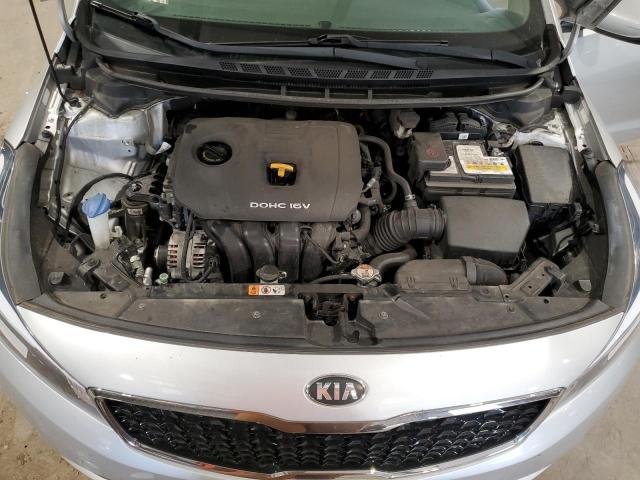 3KPFK4A70JE211862 KIA FORTE LX
