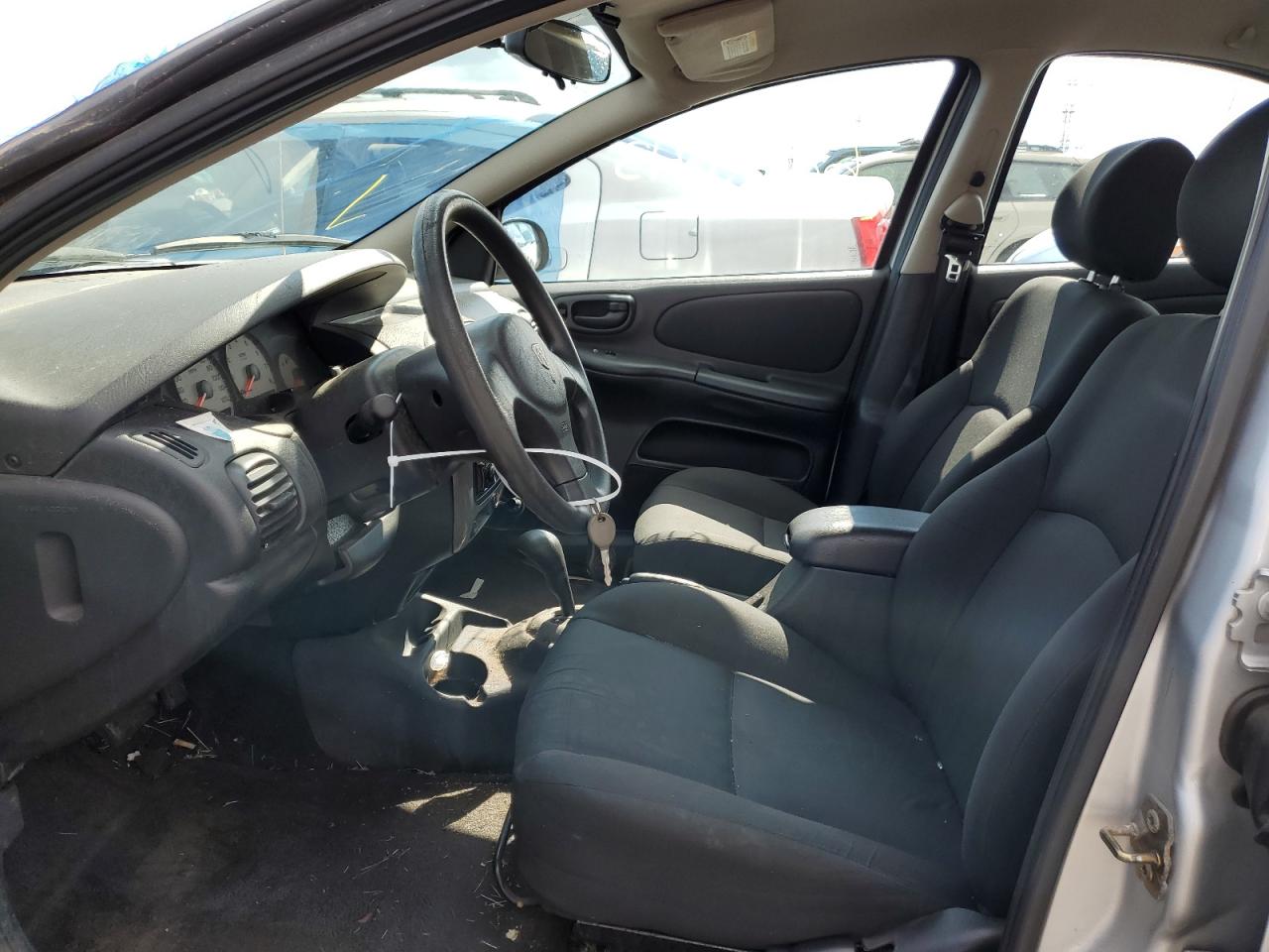 1B3ES56C24D622663 2004 Dodge Neon Sxt