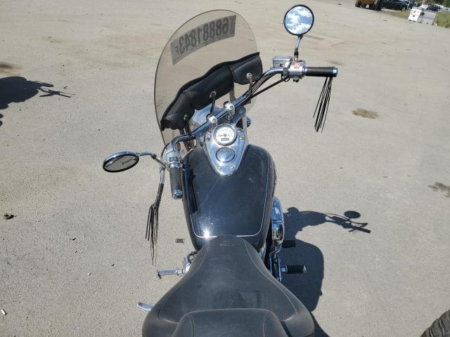 JH2RC44J22M010864 2002 Honda Vt750 Cdb