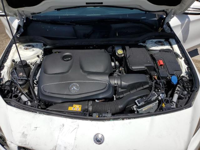 WDDSJ4EB1JN677303 Mercedes-Benz CLA 250