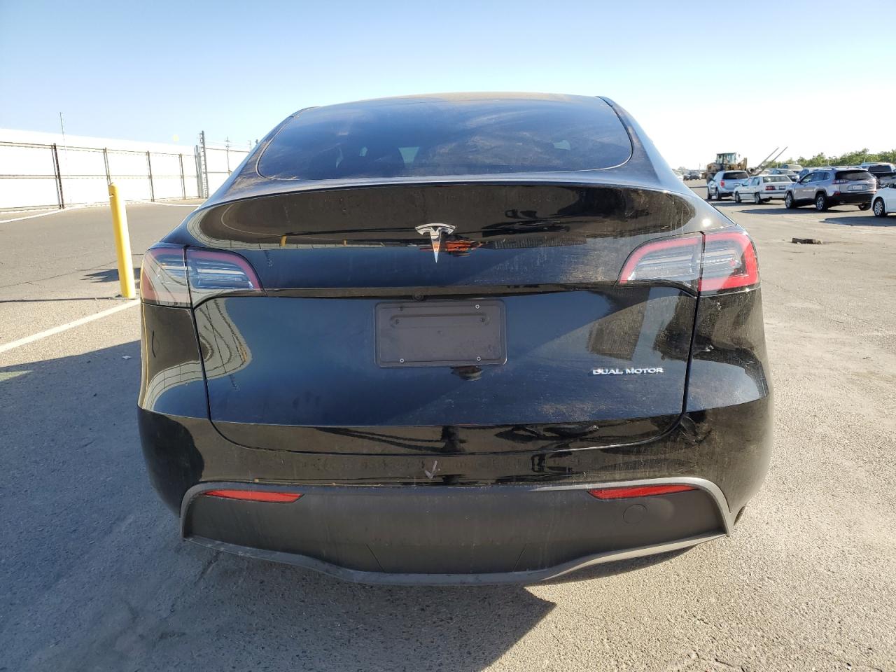 7SAYGDEE3PA109185 Tesla Model Y  6