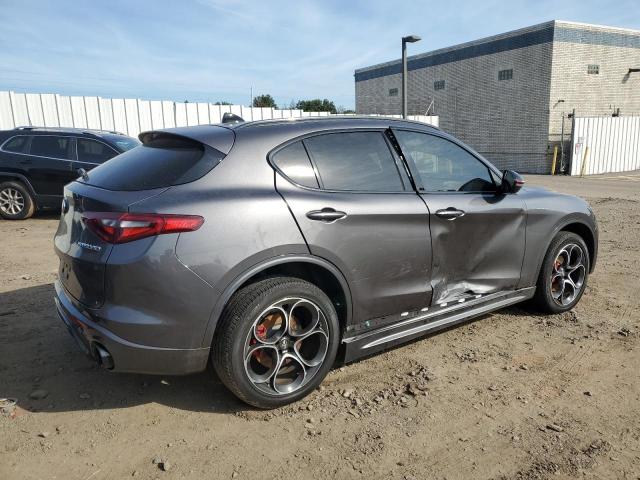 ZASPAKBN7P7D55885 Alfa Romeo Stelvio TI 3