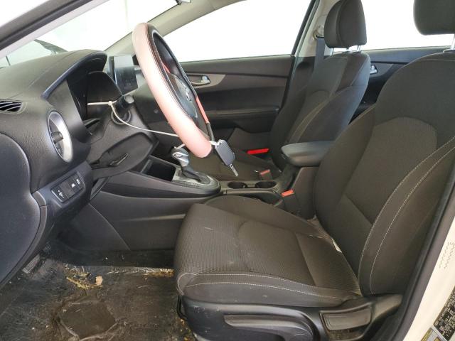 3KPF24AD2LE206915 KIA FORTE FE