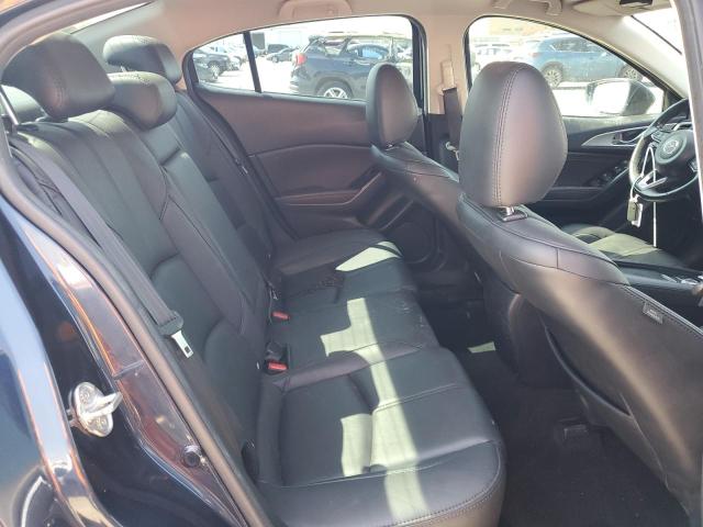 3MZBN1V34JM256351 Mazda 3 TOURING