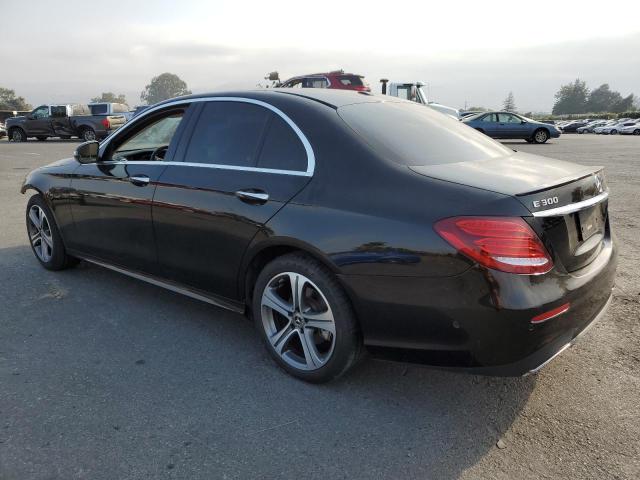 WDDZF4JB8HA262924 Mercedes-Benz E 300
