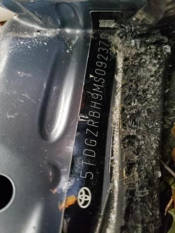 5TDGZRBH9MS092370 Toyota Highlander Xle
