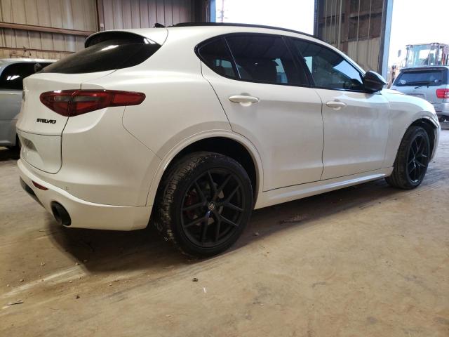 ZASPAKBN2L7C77607 Alfa Romeo Stelvio TI 3