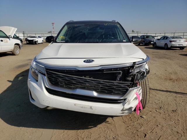 KNDEU2AAXM7121144 KIA SELTOS S