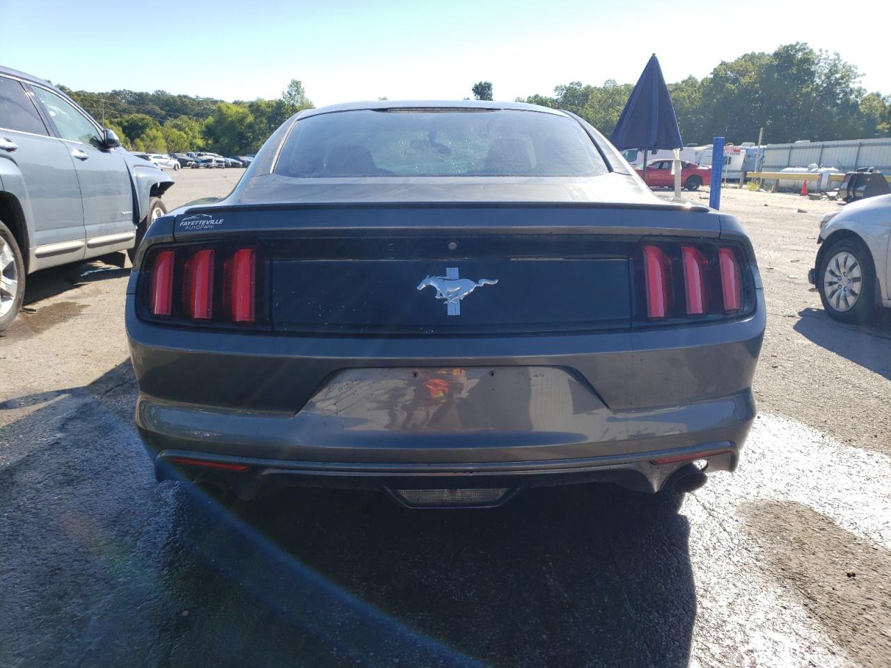 1FA6P8AM3F5402487 2015 Ford Mustang 1FA6P8AM3F5402487 2015 Ford Mustang
