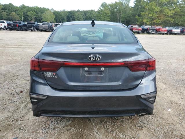 3KPF24AD2LE215713 KIA FORTE FE