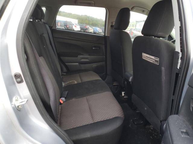 JA4AP3AU6HZ066928 Mitsubishi Outlander Sport Es