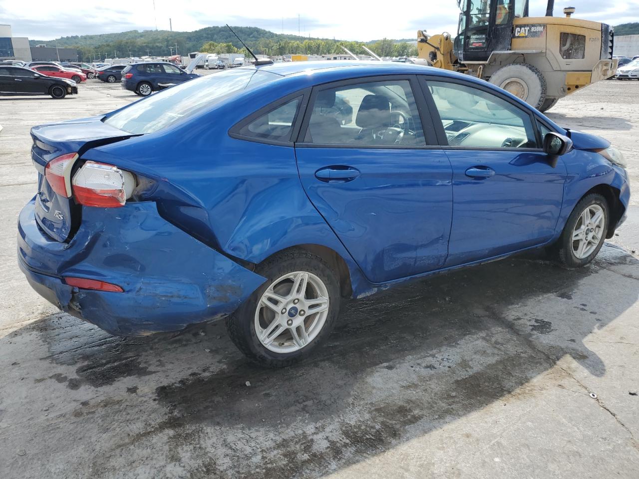 3FADP4BJXKM152254 Ford Fiesta SE 3