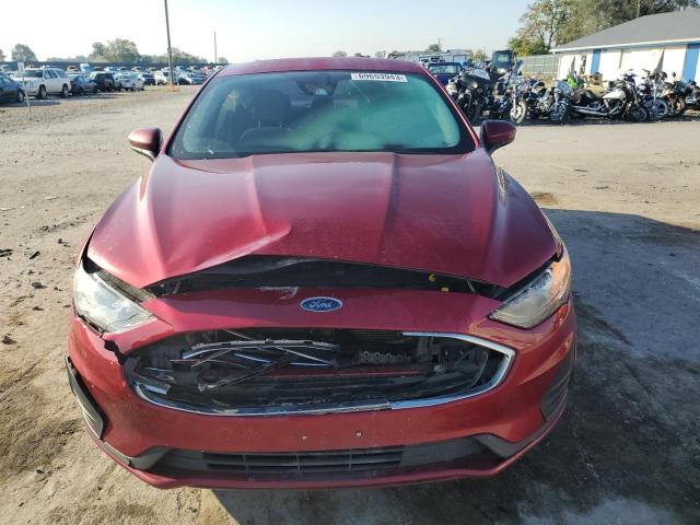  FORD FUSION 2019 Червоний