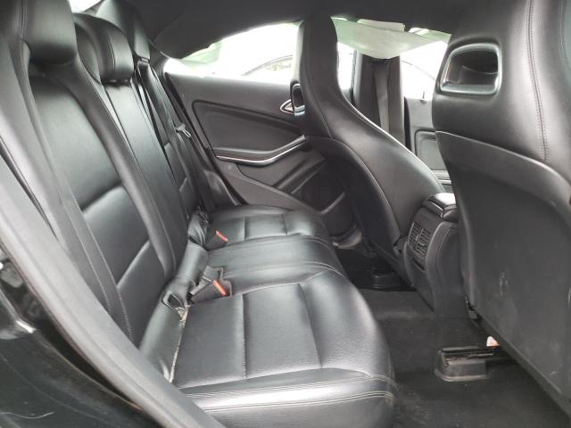 WDDSJ4GB4EN079077 Mercedes-Benz CLA 250 4MATIC
