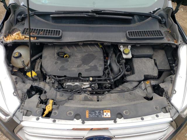1FMCU0GD2JUB70327 Ford ESCAPE SE