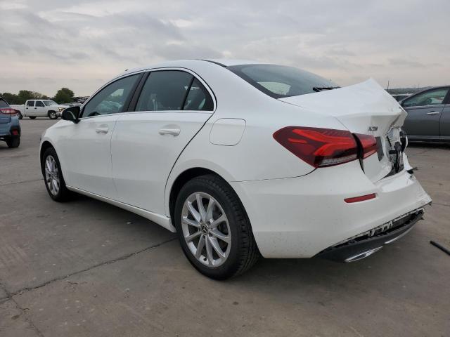 WDD3G4EB4KW024561 Mercedes-Benz A 220