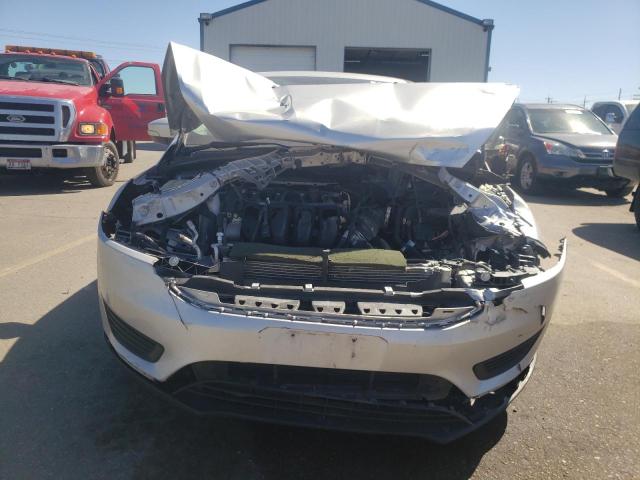 1FADP3F2XGL227198 Ford FOCUS SE