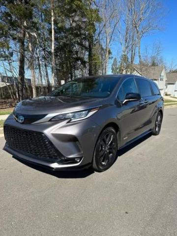 2021 TOYOTA SIENNA XSE - 5TDXRKECXMS002375