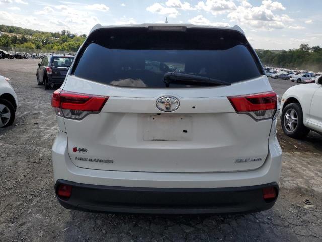 5TDJZRFH8KS579170 Toyota Highlander Se