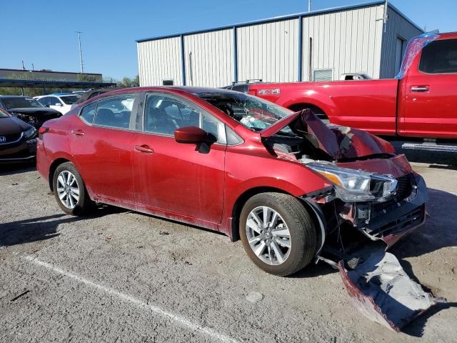  NISSAN VERSA 2022 Червоний