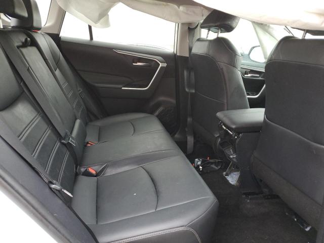 2T3C1RFV1KW047909 Toyota Rav4 Xle Premium