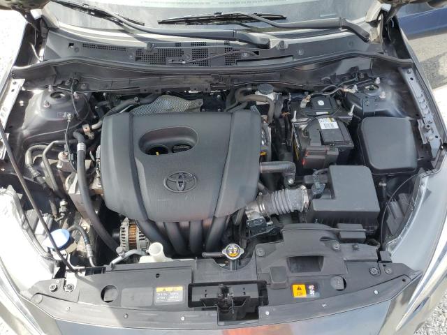 3MYDLBYV4KY500855 Toyota Yaris L 11