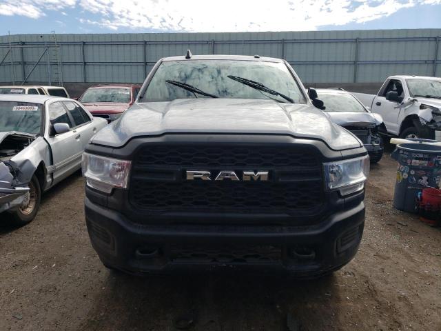 3C6UR5HJ4KG685465 RAM 2500 TRADE 5