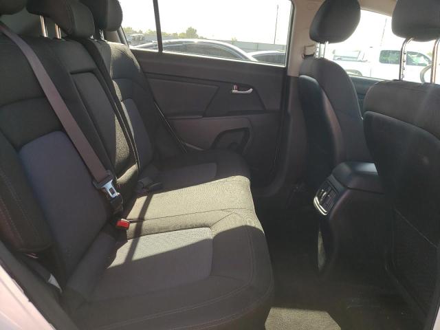 KNDPBCAC1G7800990 KIA Sportage Lx