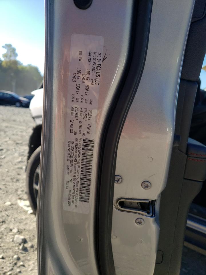 3C4NJDDB8LT195214 2020 Jeep Compass Trailhawk