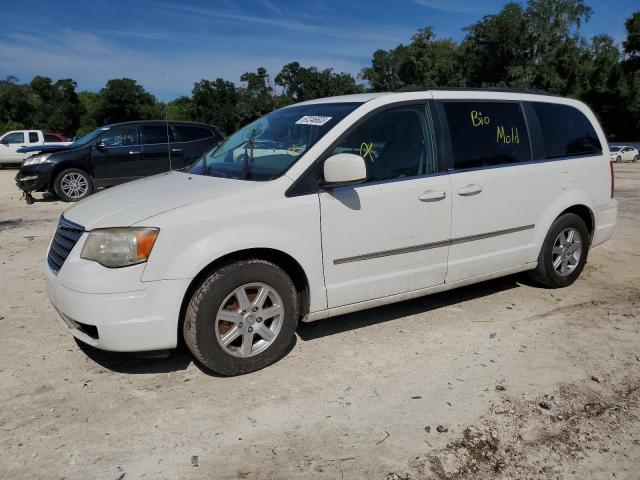 2010 Chrysler Town & Country Touring