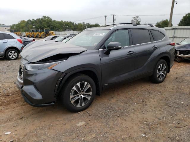 2023 Toyota Highlander Hybrid XLE