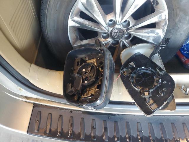 KNDMB5C14H6307497 KIA SEDONA LX
