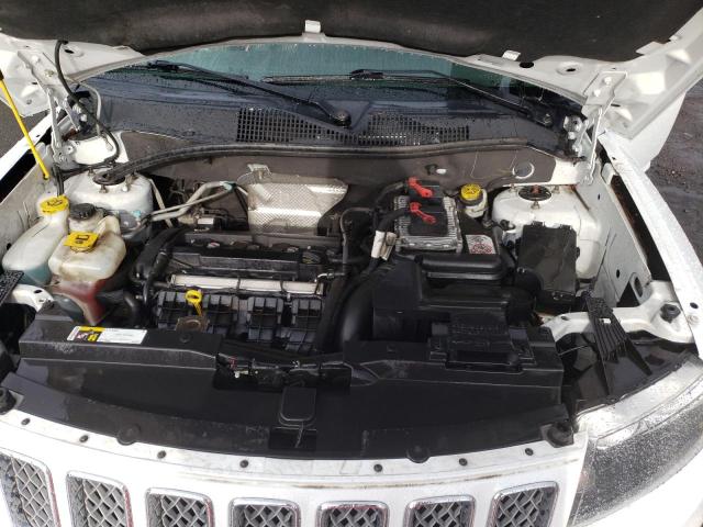 1C4NJCEA5GD590883 Jeep Compass Latitude