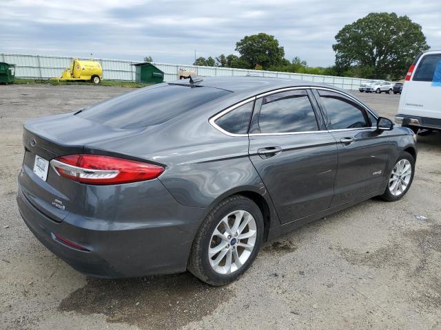 3FA6P0MU0KR120246 Ford FUSION SEL