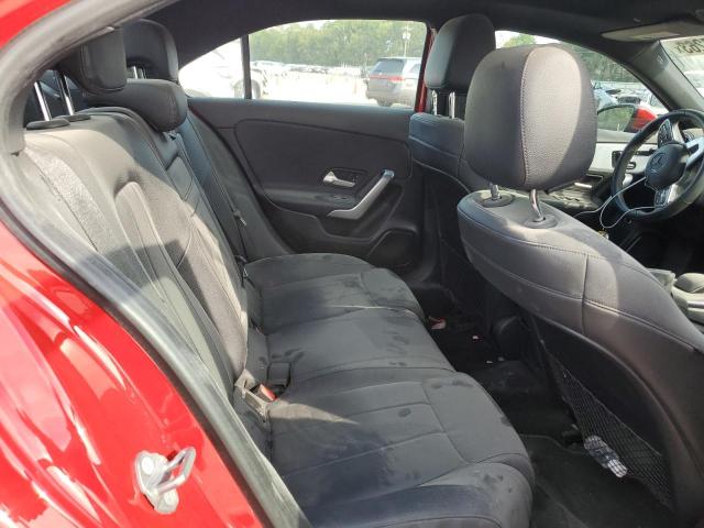 WDD3G4EB6KW020771 Mercedes-Benz A 220