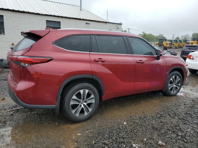 VIN 5TDHZRBH8NS584555 2022 Toyota Highlander, Xle no.3