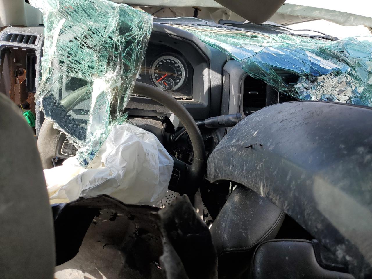 3C7WRNEL5GG118795 2016 Ram 5500