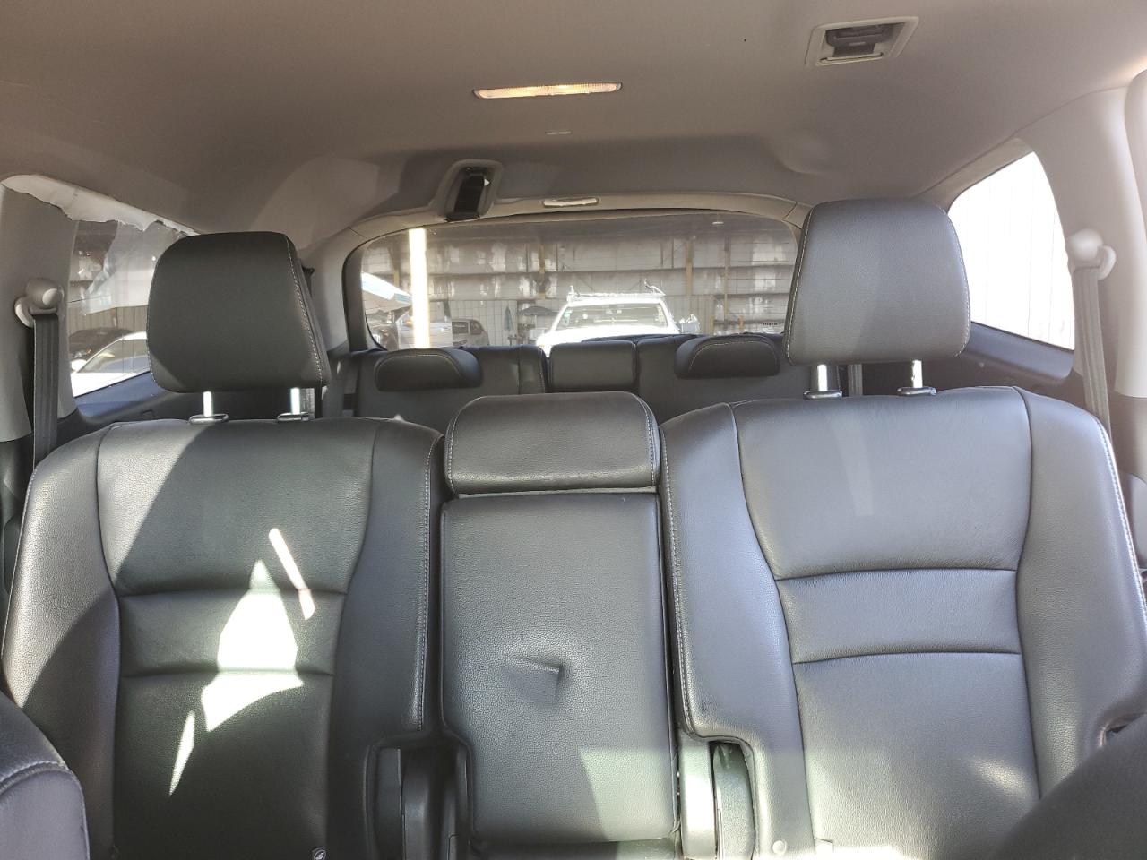 5FNYF5H57JB023809 2018 Honda Pilot Exl 5FNYF5H57JB023809 2018 Honda Pilot Exl
