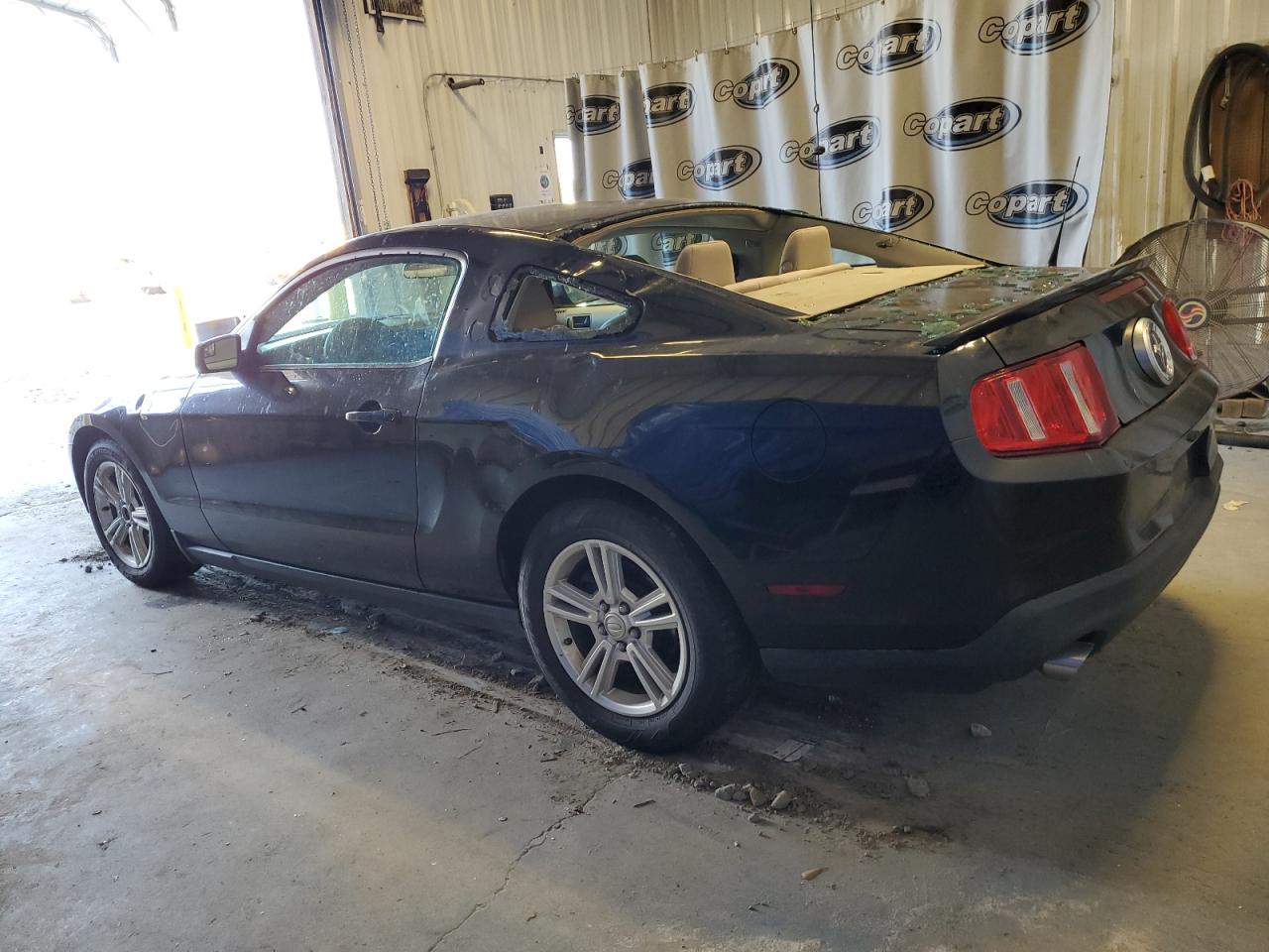 1ZVBP8AM9B5137865 2011 Ford Mustang