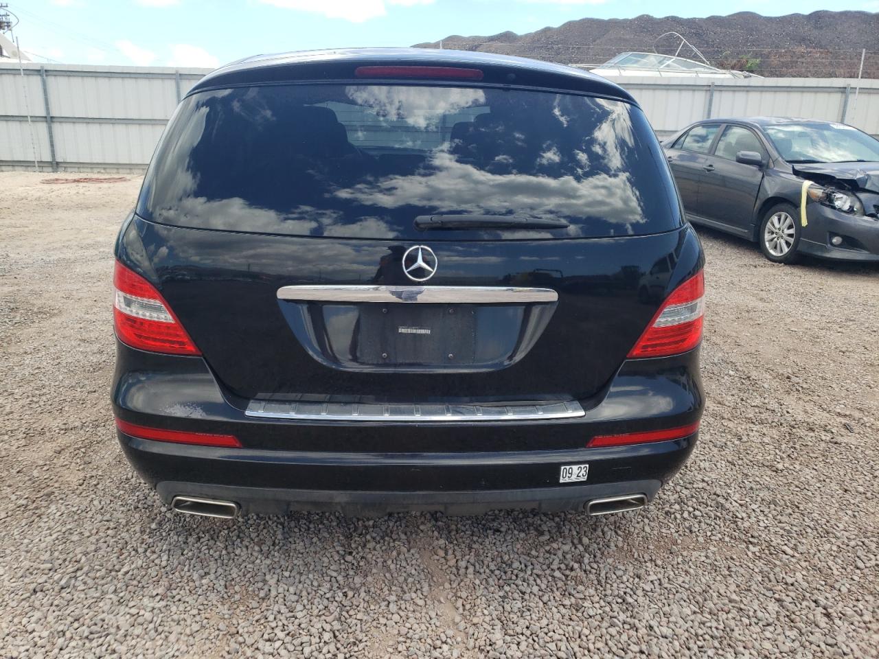 2012 Mercedes-Benz R 350 Bluetec vin: 4JGCB2FE7CA153653