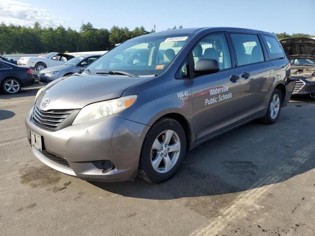 Toyota Sienna 2011