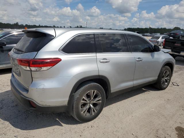 VIN 5TDBZRFHXKS920069 2019 Toyota Highlander, LE no.3