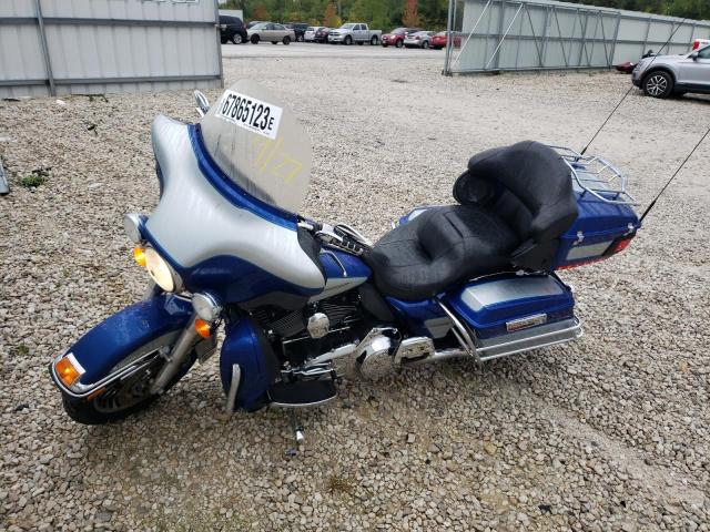 2010 HARLEY-DAVIDSON FLHTCU 1HD1FC413AB623592